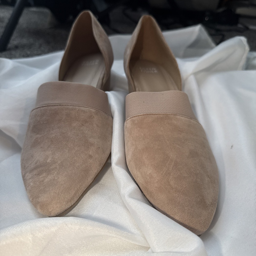 Eileen Fisher Hilly Pump Shoes Women's 9 Beige Nude Suede D'orsay Chunky Heel - Picture 2 of 6